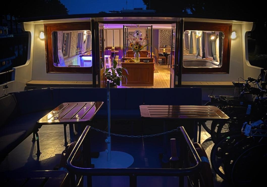 Unique Hotelboat Botel Lena Maria Amsterdam Luaran gambar